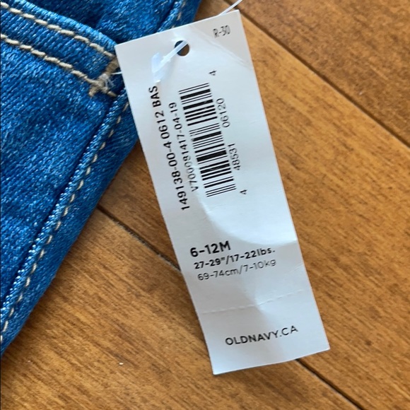 NWT Old Navy 6-12M demin jeans - Picture 2 of 3